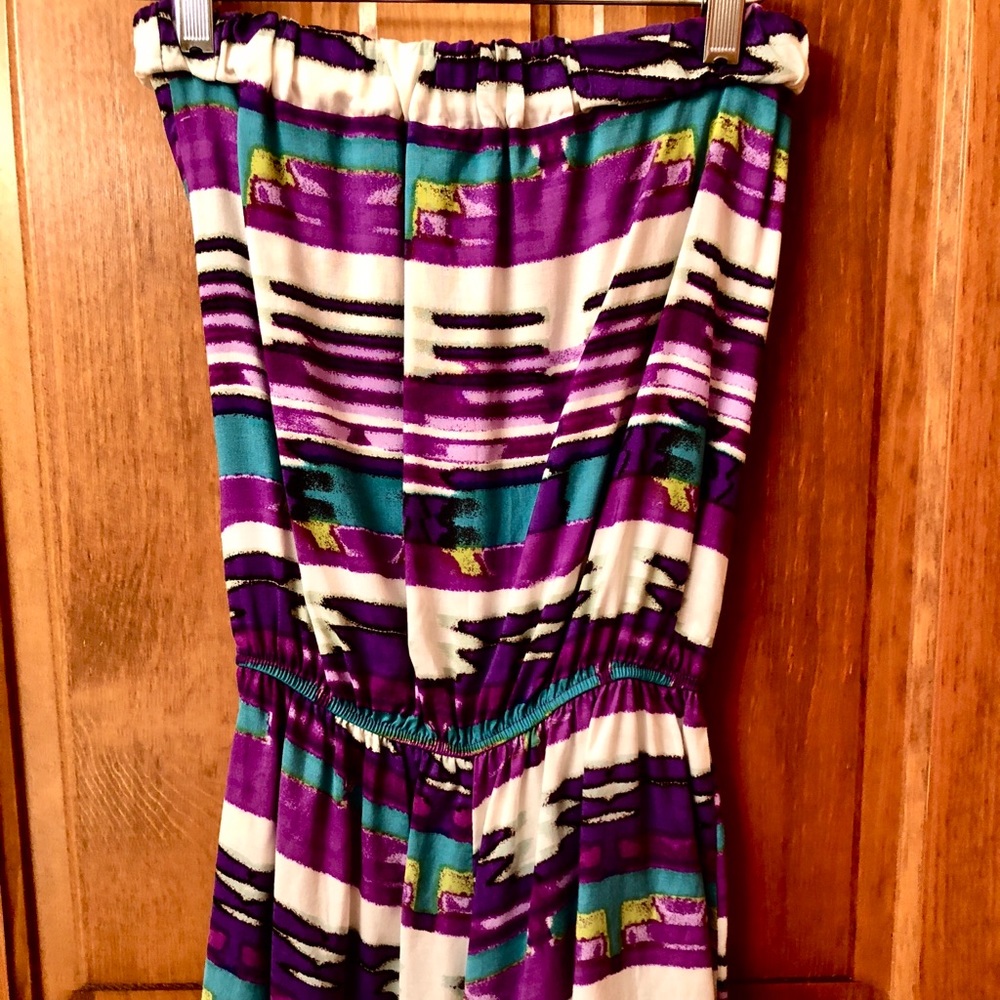 Aztec patterned, strapless romper✨✨ - Picture 2 of 2